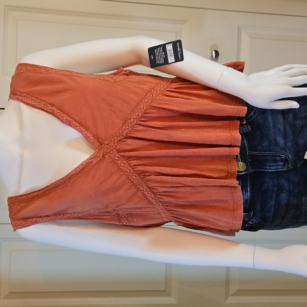 *NWT* Lucky Brand Rust Sleeveless Tank Top
